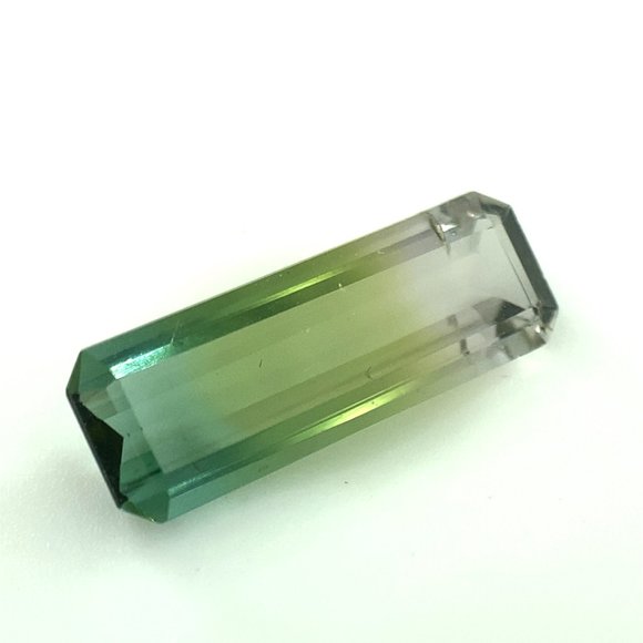 BiColor Tourmaline 2.20ct - Picture 3 of 7